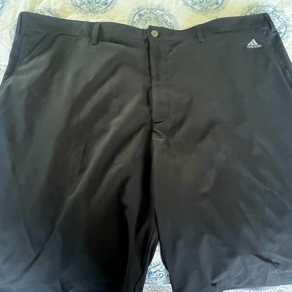 Adidas golf shorts size 50 Black